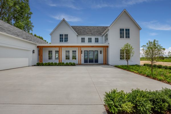 Cost of Concrete Driveway Service in Cedar Rapids