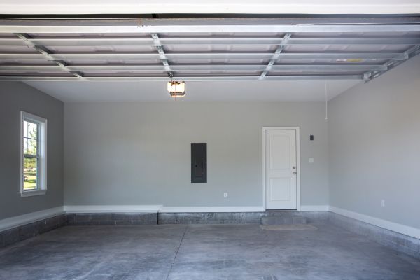 Garage Floor Installation in Cedar Rapids