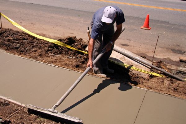 Cost of Sidewalk Building in Cedar Rapids