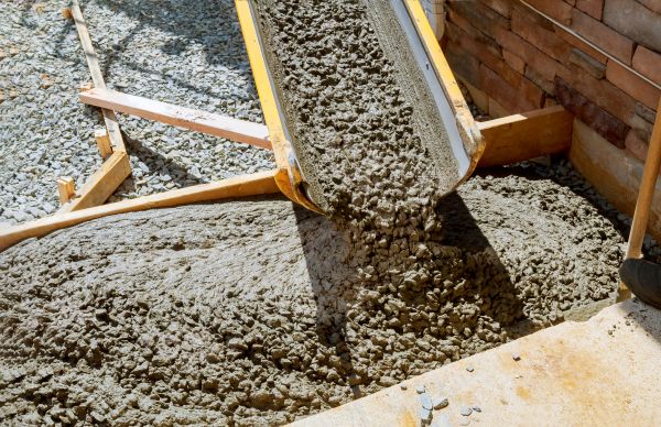Cement Walkway Pouring in Cedar Rapids