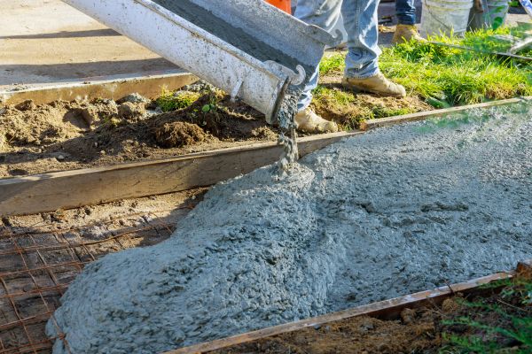 Cost of Driveway Concrete Pouring in Cedar Rapids