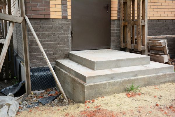 Cement Steps Construction in Cedar Rapids