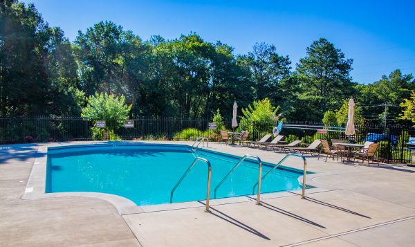 Cost of Pool Paving Installation in Cedar Rapids